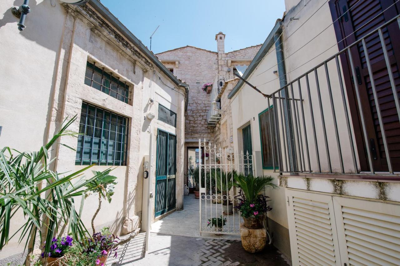 Le Cacinare Apartment Modica Luaran gambar