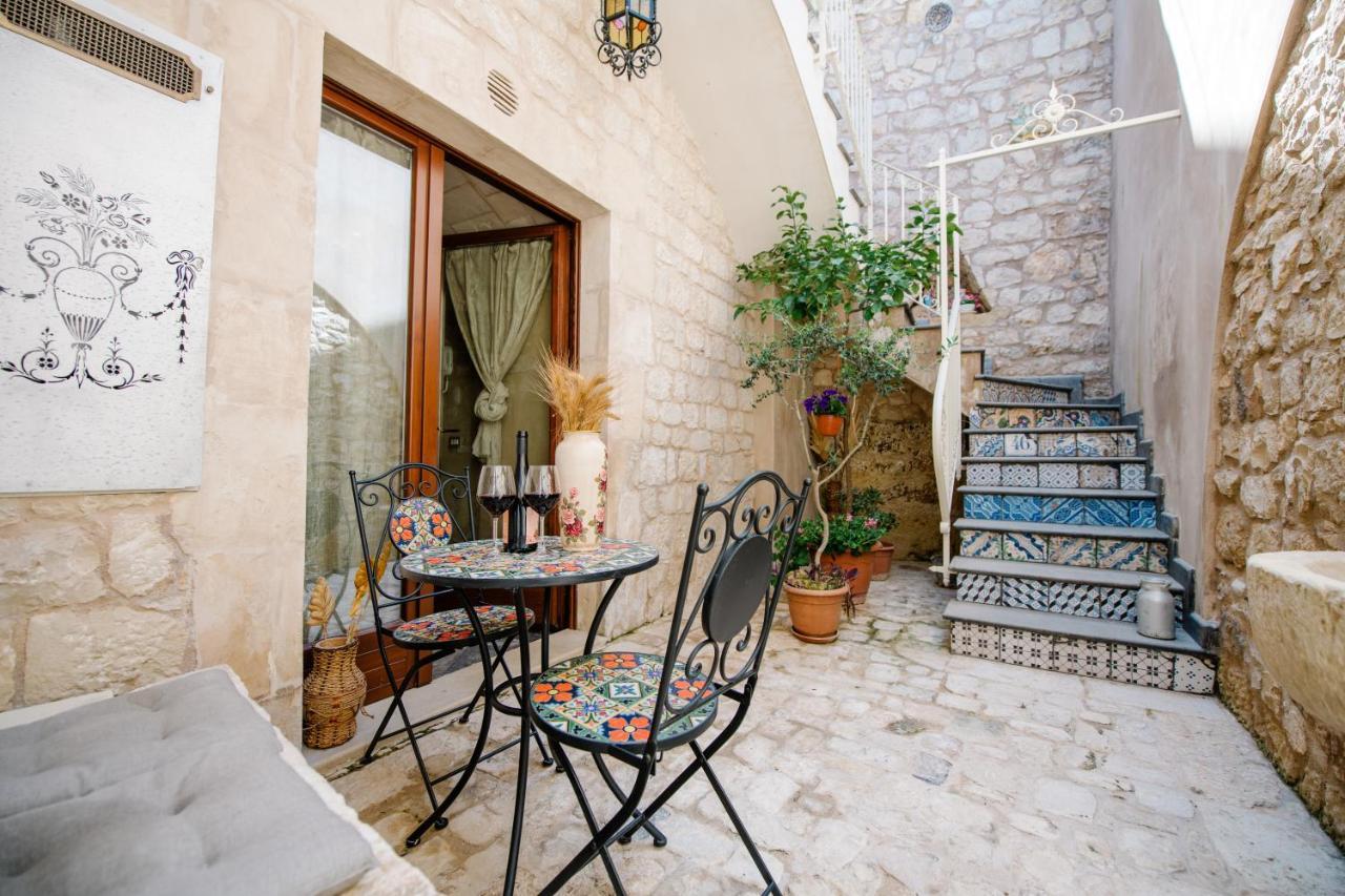 Le Cacinare Apartment Modica Luaran gambar